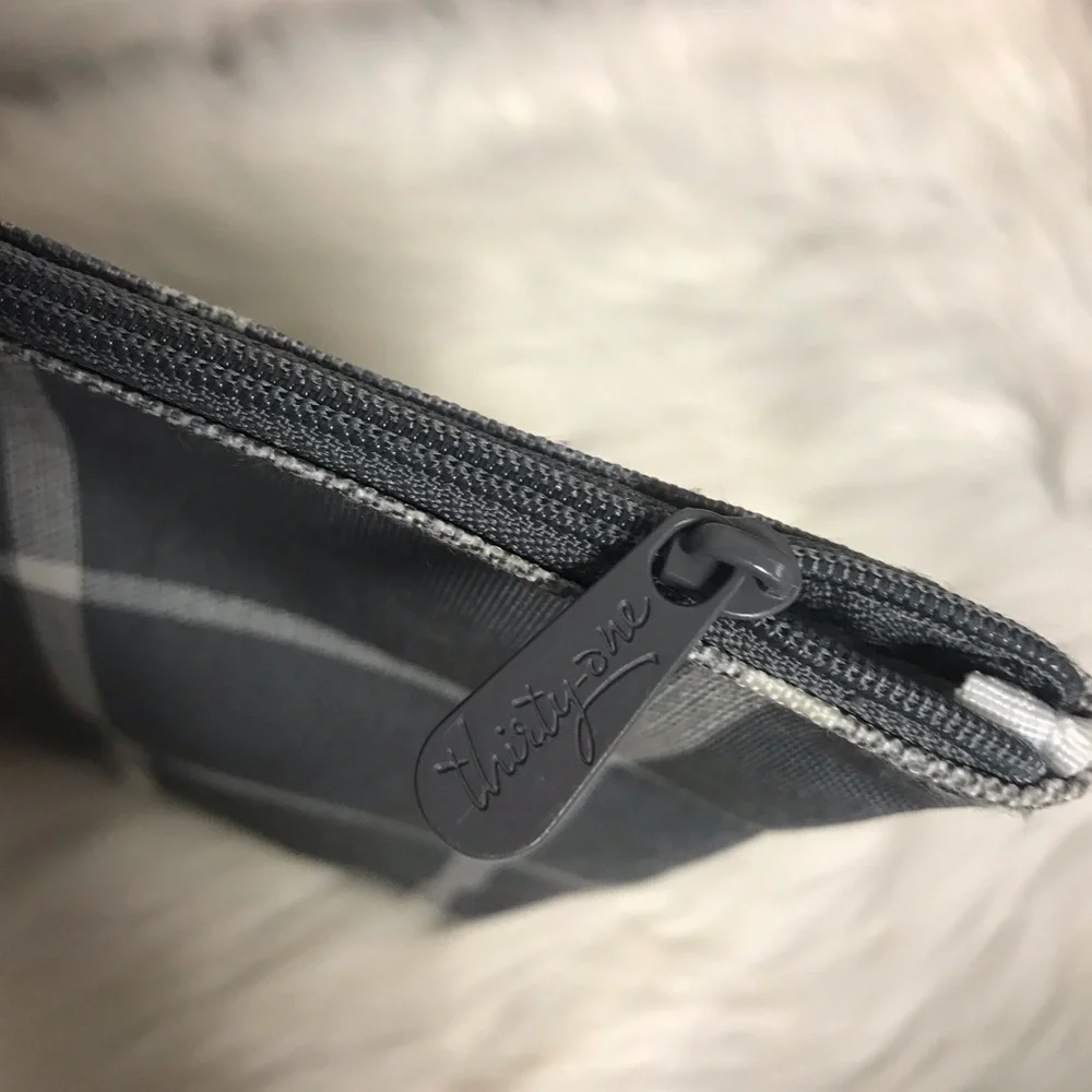 thirty-one Gray and White Plaid Cosmetic Bag